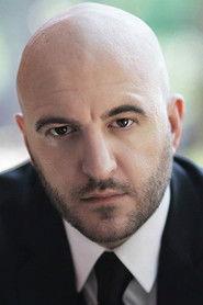 Mark DiConzo as Gunther in How Do You Write a Joe Schermann Song 2012