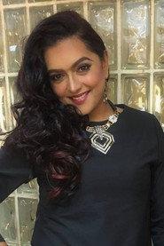 Manjari Vinodhini as Akka in Venmegam 2014