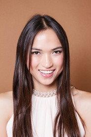 Angel Qinan as Summer in Ryans 2017