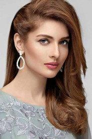 Saeeda Imtiaz as Aarika in Redrum 2018