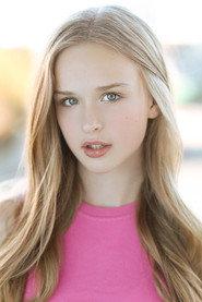 Peyton Amelia Feltham as Sophie in Deceitful Dating 2021