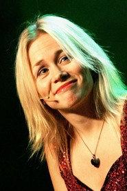 Dagrun Anholt as Anja's Mother in Cool Kids Don't Cry 2014