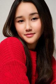 Waverly Corinne Meier as Angie (Age 12) in Inbetween Girl 2021