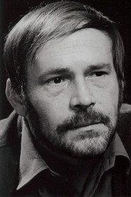 Pavel Pípal as Kalina in Horror Story 1993