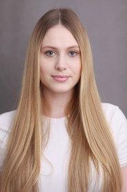 Patrycja Topajew as Young Izabela in Father, Son & Holy Cow 2011