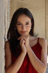 Beatrice Barison as Rebecca (17 anni) in The Life Apart 2024