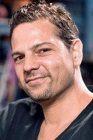 Gabriel Grieco as Darío Georges in Mar.IA 2023