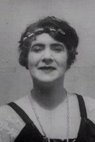 C.A. Edmunds as Margarat Ann (as Miss C.A. Edmunds) in Coals and Courtship 1919