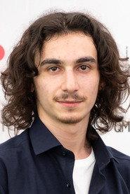 Ali Hanafian as Keyvan in Boomerang 2024