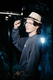 Mauricio Ovejero as Amigazo in La Cita Perfecta 2024