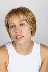 Vita Wegner as Ariel in Outrora 2023
