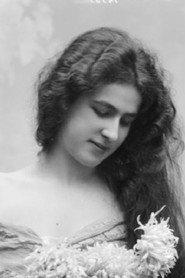 Mina D'Orvella as in Dora o Le spie 1919