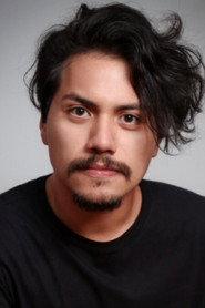 Yago Azevedo as Miroel Silveira / Stênio Garcia in Cacilda Becker em Cena Aberta
