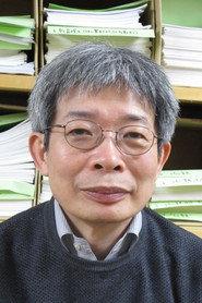 Oriza Hirata as Himself in Theatre 2 2012