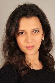 Carolina Serrão as Cátia in O Amor é Lindo ... Porque Sim! 2016
