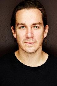 Travis Cotton as Wayne in Blurred 2002