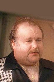 Eliott Keener as Randal Poe in Hard Target 1993