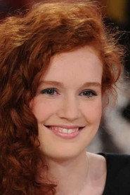 Camille Berthollet as Herself in Geschwisterbande 2023