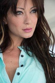 Flora Vona as Mya in Mya - Un sogno da vivere 2024