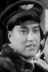 Yao Chen as Feng Liu in Flying in the Sky 1958