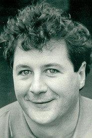 Serge Beauvois as Julien in Prends ton passe-montagne, on va à la plage 1983