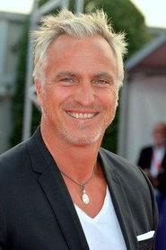 David Ginola as Self in No Pressure 2010