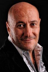 Carlo Di Maio as Moriarty in K smette di fumare 2012