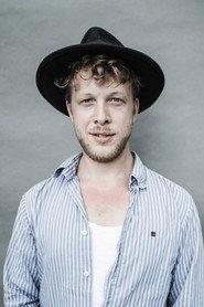 Ted Dwane as Self in Big Easy Express 2012