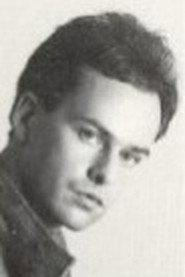 Kent Wills as Thompson in Crocodile Fury 1988