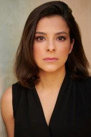 Paula Rebelo as Eliza in Moderator 2025