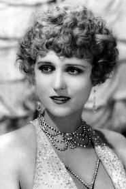 Jacqueline Gadsden as Minnie Luther in Red Hair 1928