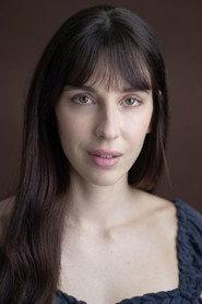 Lauren Saliu as Anna in Joggers 2022