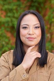 Chris Quintos Cathcart as Lisa in The Van 2023
