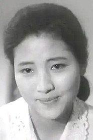 Hyeon-Sook Kim as Eun-chil in Pioneer Honor 1959
