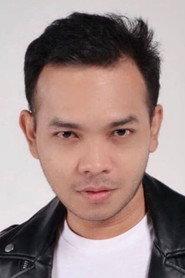 Afry Wijoyo as Taufiq in Tips and Tricks 2023