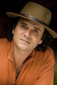 Almir Sater as Violeiro in Caramujo-Flor 1988