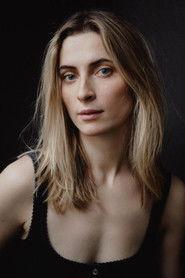 Lydia Kelly as Leah in The One That Got Away 2025