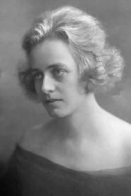 Siri Lundin as Guest in The Minister President 1916