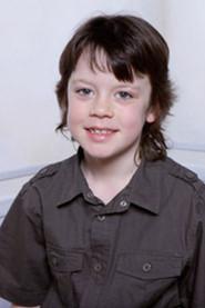 Nicholas McAnulty as Artie in The Boys Are Back 2009