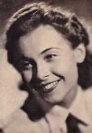 Věra Gabrielová as Marta in Before Graduation 1932
