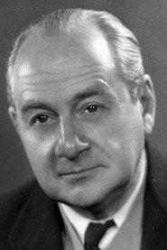 Viktor Khalatov as seller in Gas Station Queen 1963