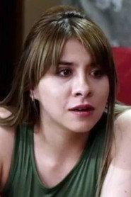 Montserrat Aro as Directora in Perdiendo mi virginidad 4 2024