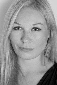 Karina Knapinska as Dr. Hannah Luoma in The Flight of Iro and Casper 2015