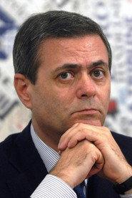 Ezio Mauro as Self in Mi chiamo Altan e faccio vignette 2019
