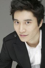 Kim Da-hyun as Seung-ho in Bloody Innocent 2010