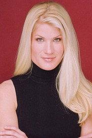 Sarah Plommer as Janet in Remnant 2015