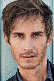 Søren Bregendal as Marc in Rich Kids 2007