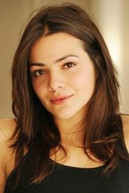 Pina Turco as Maria in The Vice of Hope 2018