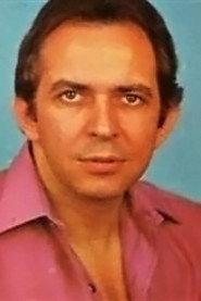Telis Zotos as Aris Stalidis in The 201 Canaries 1964