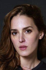 Amalia Kassai as Mari in Sayen: The Huntress 2024